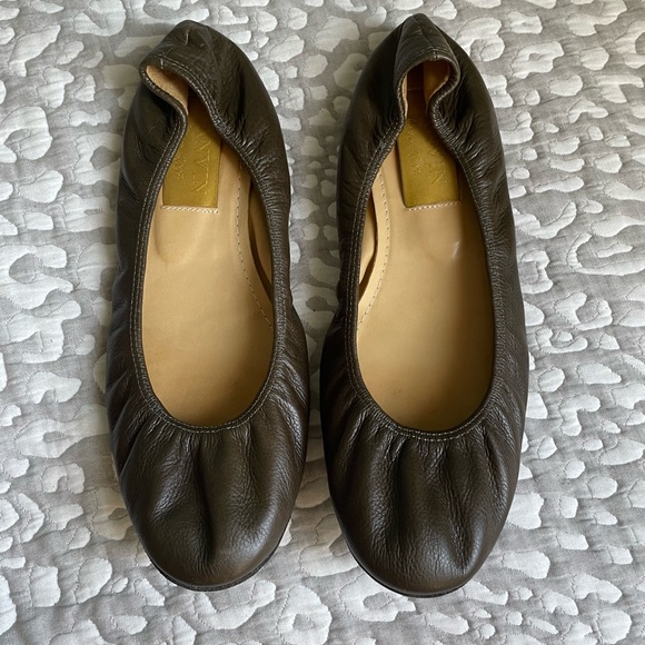 Lanvin Ballerina Leather Flats - Picture 1 of 10